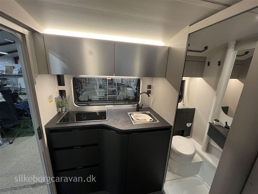 Adria Action 391 LH Sport